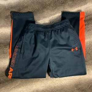 Boy’s under armor long pants - 6
